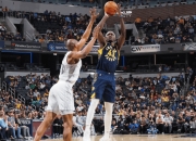 雷火电竞app-独行侠前锋独得分，步行者遭受溃败！的简单介绍