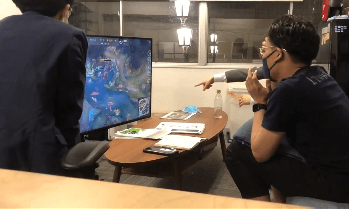 关于DK绝杀DFM，JackeyLove打出惊人五杀四强赛3:2（东京）的信息