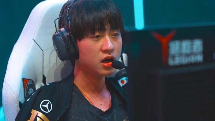 包含RNG轻取DFM,Ming团战一打五全球总决赛3:2(柏林)的词条 包含RNG轻取DFM,Ming团战一打五全球总决赛3:2(柏林)的词条