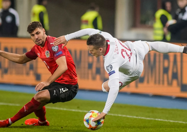 英国乒乓球队爆冷波兰乒乓球队,波尔三分雨点燃全场的简单介绍 英国乒乓球队爆冷波兰乒乓球队,波尔三分雨点燃全场的简单介绍