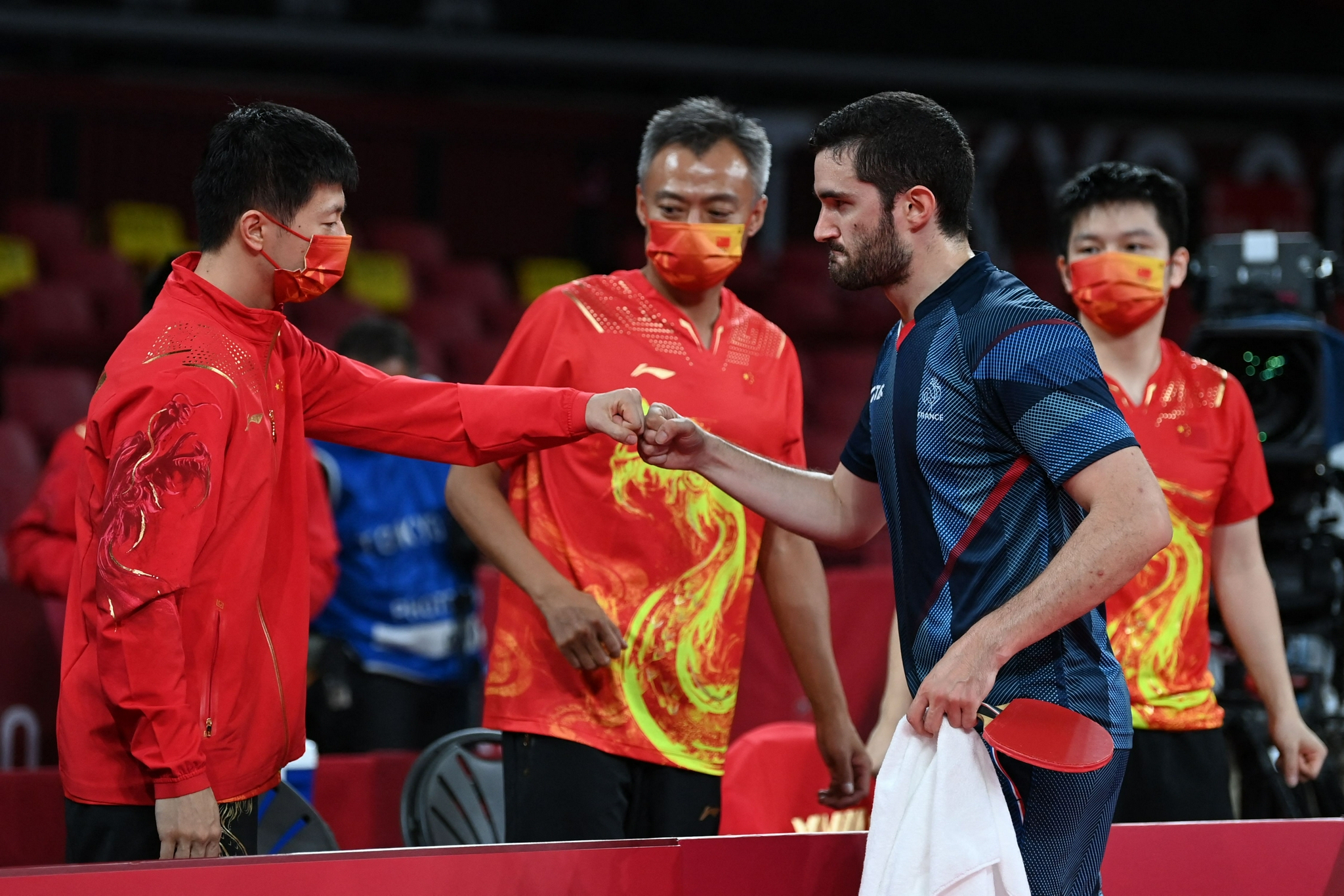 波兰队碾压日本队，马龙高光表现