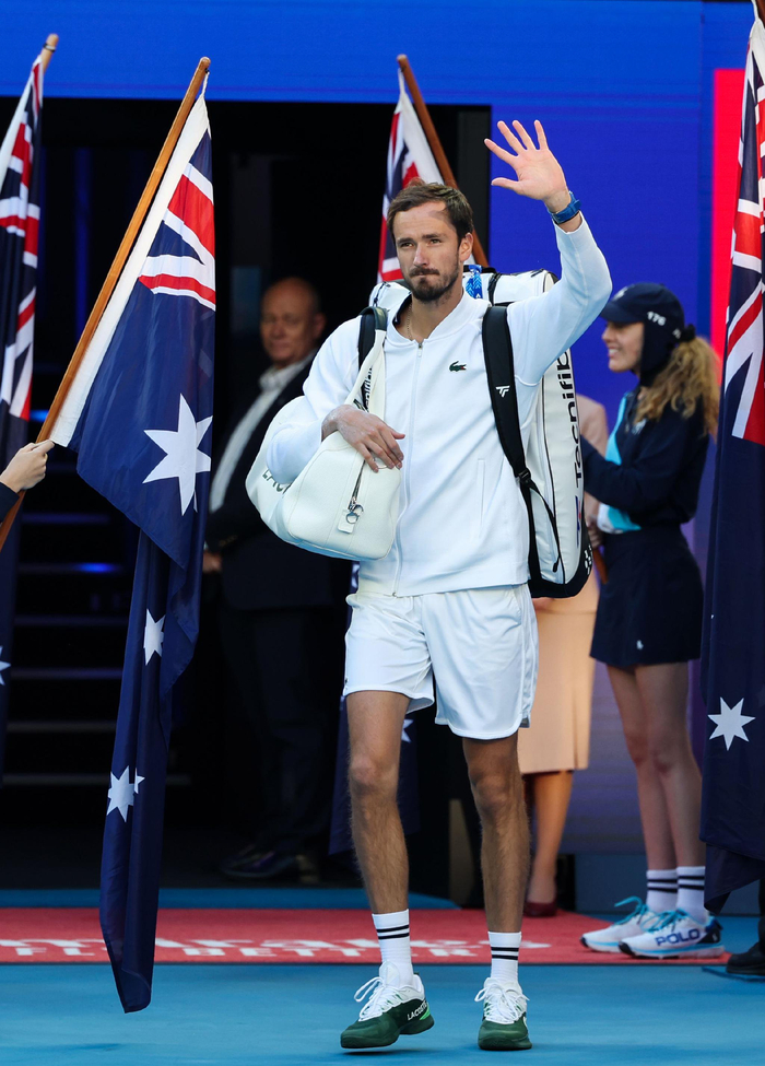 澳网轻取拉沃尔杯，梅德韦杰夫状态火热